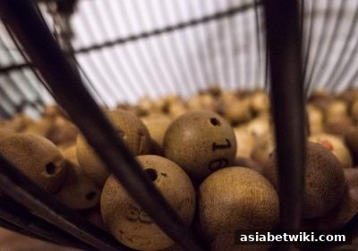 亚洲博彩论坛：幸运飞艇玩法与看盘策略全解析